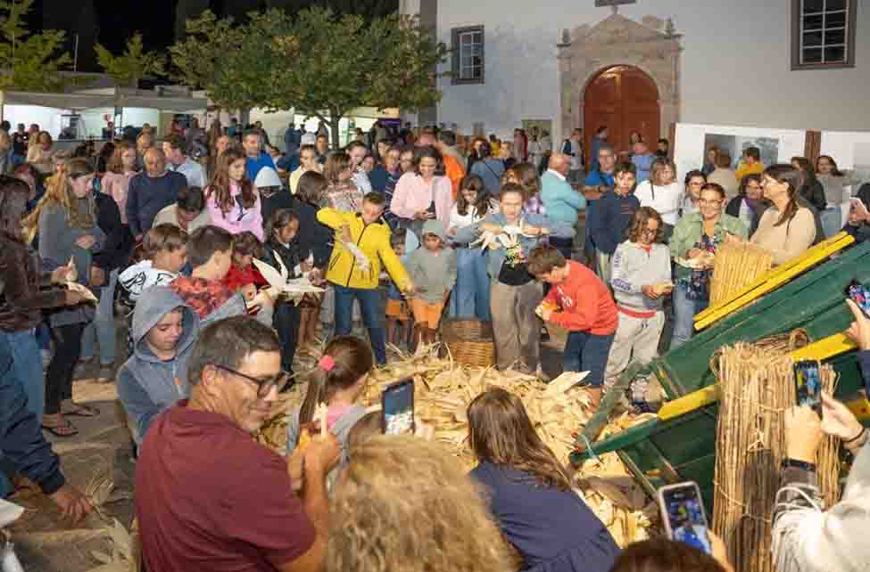Música, gastronomia e divulgação de saberes marcam «A Nossa Cultura Sai à Rua» na Mexilhoeira Grande, marcada para dia 7 de outubro.