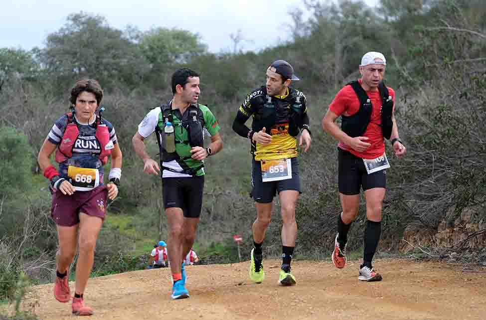 Terminada a 6ª edição do ALUT - Algarviana Ultra Trail, os vencedores foram Nuno Guimarães, do EDV-Viana Trail e a francesa Claire Bannwarth.