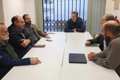 Bloco de Esquerda (BE) Algarve acompanhou o eurodeputado José Gusmão numa reunião com a Almargem sobre as Alagoas Brancas.