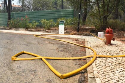 Municípios do Algarve reforçam medidas de contingência para combater a seca. A decisão foi tomada em Conselho Intermunicipal.
