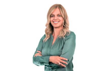 Em carta dirigida à presidente da Assembleia Municipal de Portimão, Ângela Quadros pede para sair do grupo municipal por «perda de confiança política» na Coligação «Portimão Mais Feliz» encabeçada por Luís Carito.