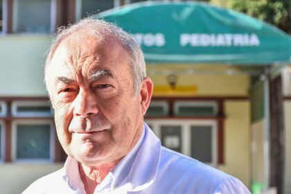 Jovem náufraga de Vila Real de Santo António (VRSA) é «heroína», elogiou esta manhã, o diretor clínico do CHUA, Horácio Guerreiro.