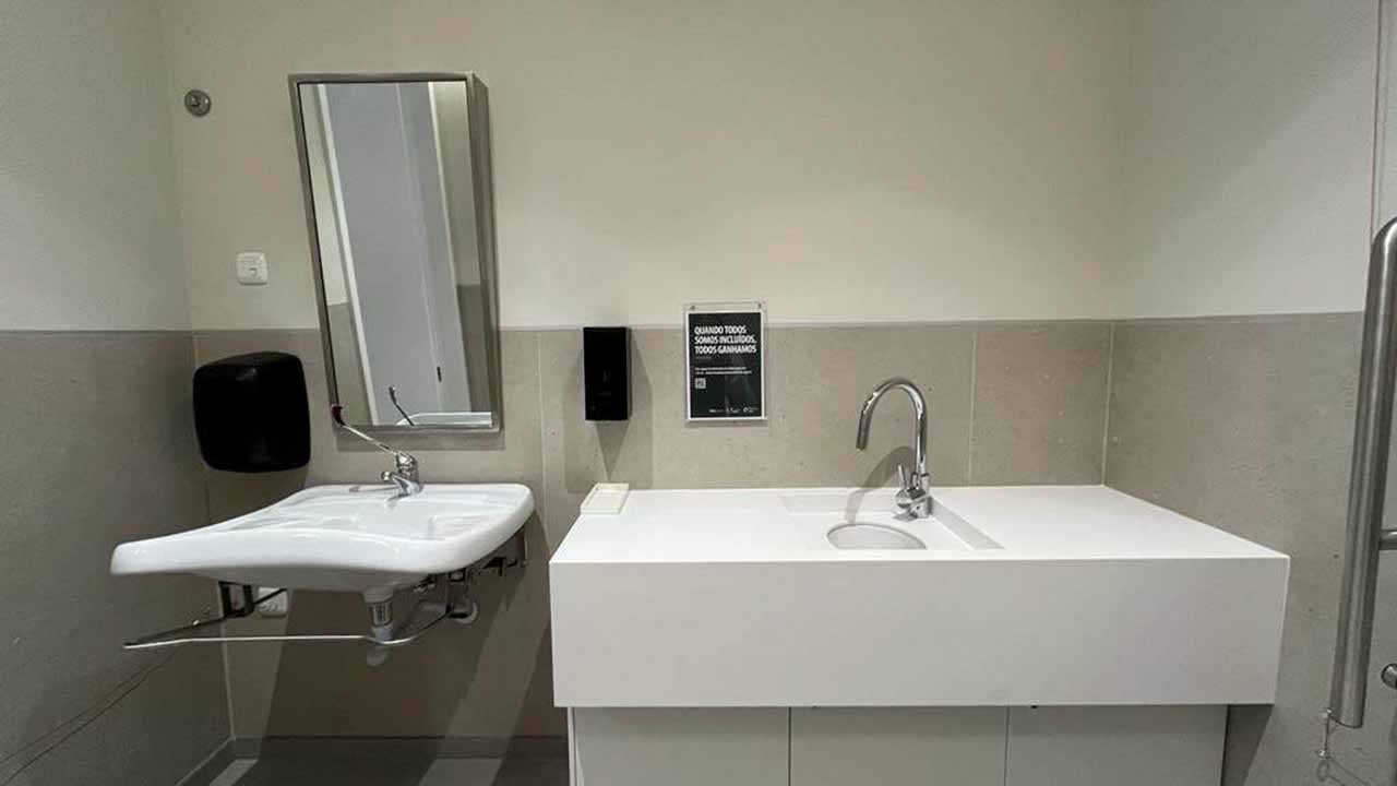 Centro de Referência do Cancro do Reto do CHUA está a implementar um projeto para melhorar a qualidade de vida das pessoas ostomizadas.