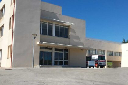 O Centro de Medicina Física e Reabilitação do Sul (CMR Sul), em São Brás de Alportel, atravessa «uma grave crise», alerta o PSD.