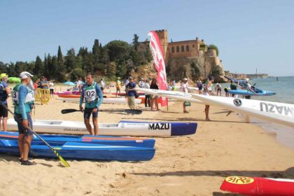 Lagoa recebe, no sábado, dia 27 de maio, a segunda etapa do Campeonato Nacional de Canoagem de Mar, na Praia da Angrinha.