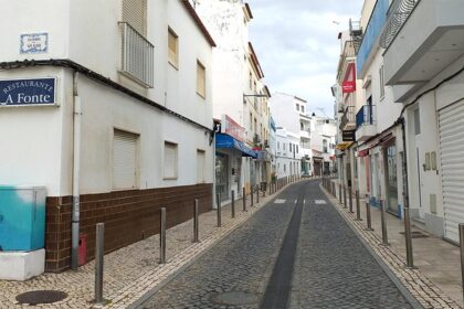 Lagoa coloca-se ao lado da GNR depois de situações de desrespeito