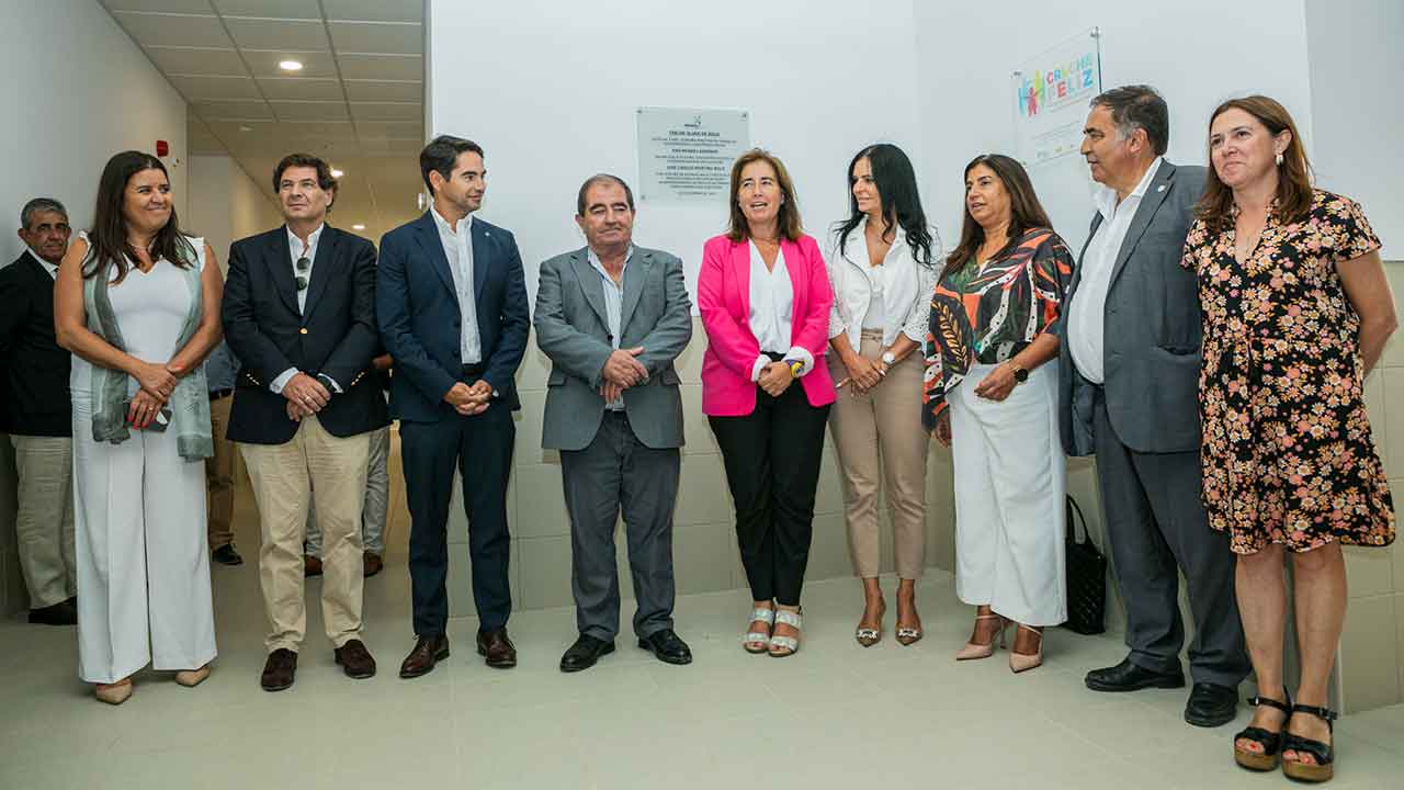Ana Mendes Godinho, ministra do Trabalho, Solidariedade e Segurança Social, congratulou-se pela implementação da medida «Creche Feliz – Rede de Creches Gratuitas».
