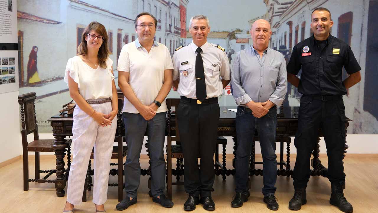Município e Exército formalizaram protocolo que permite a vigilância e a prevenção de fogos rurais na zona serrana de São Brás de Alportel.