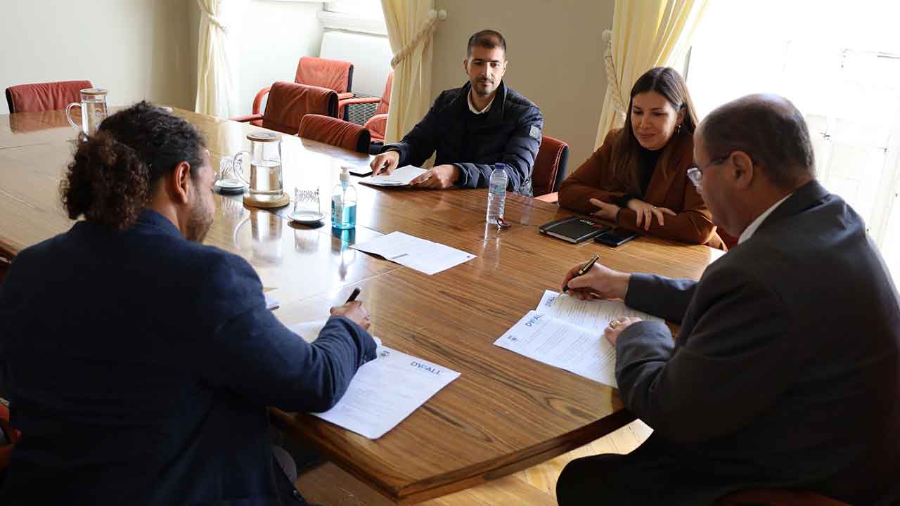Faro acaba de celebrar um protocolo com a Dypall no sentido de se desenvolverem ações de apoio à empregabilidade, empreendedorismo e cidadania jovem.