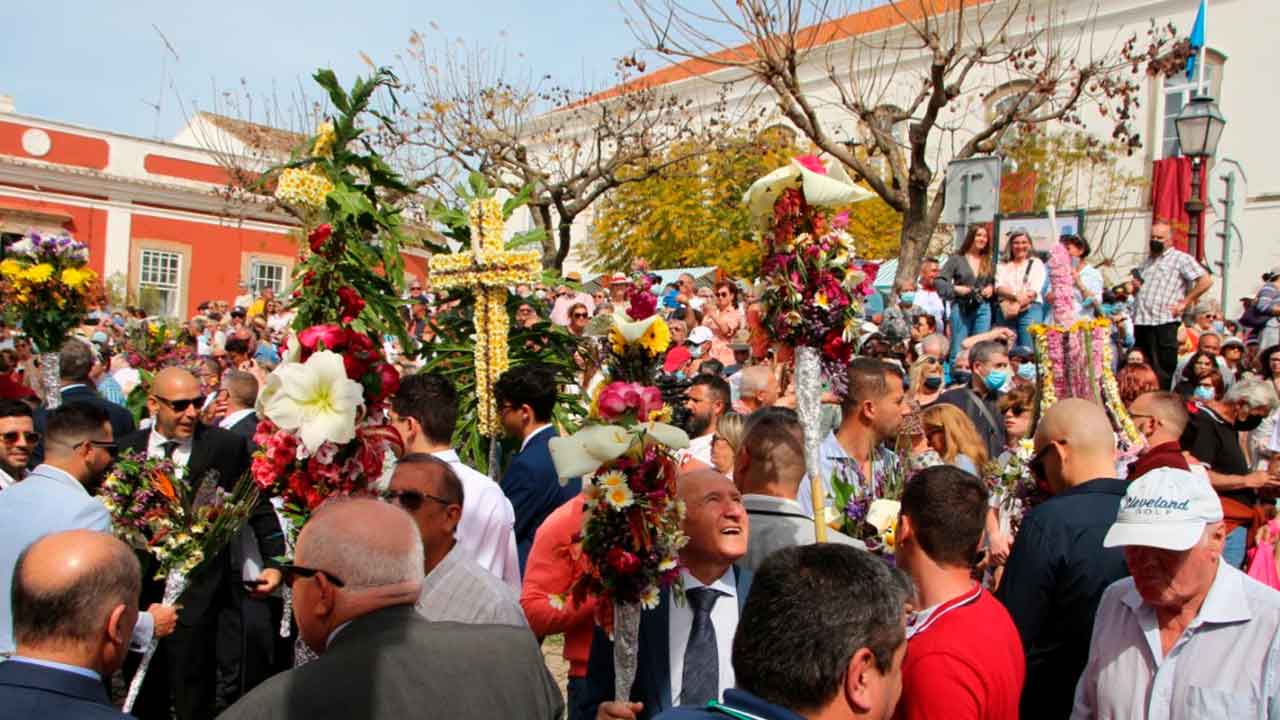 A Festa das Tochas Floridas e a Quinzena Gastronómica de São Brás de Alportel são dois pontos altos do programa de celebrações da Páscoa.