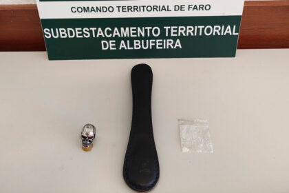 GNR Albufeira - Arma ilegal