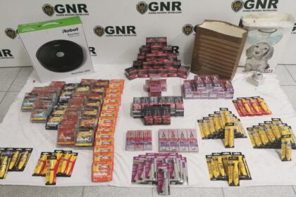 GNR de Loulé furto em loja