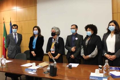 Lagos, Tavira e VRSA vão dar apartamentos partilhados para cerca de  20 pessoas em situação de sem-abrigo. Solução foi apresentada em Faro por Ana Mendes Godinho, ministra do Trabalho, Solidariedade e Segurança Social.