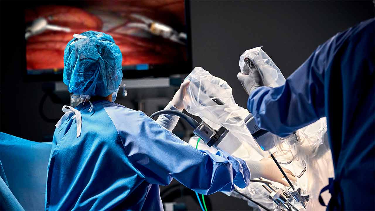 Hospital Terras do Infante de Lagos acolheu formação de cirurgia robótica do sistema da Vinci Xi, a mais recente evolução tecnológica.