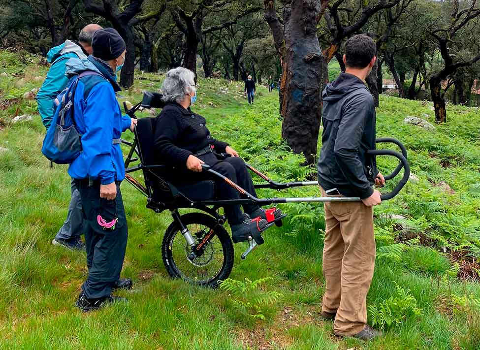 A Joelette vai permitir que pessoas com mobilidade reduzida possam ter os benefícios da prática do pedestrianismo na Via Algarviana.