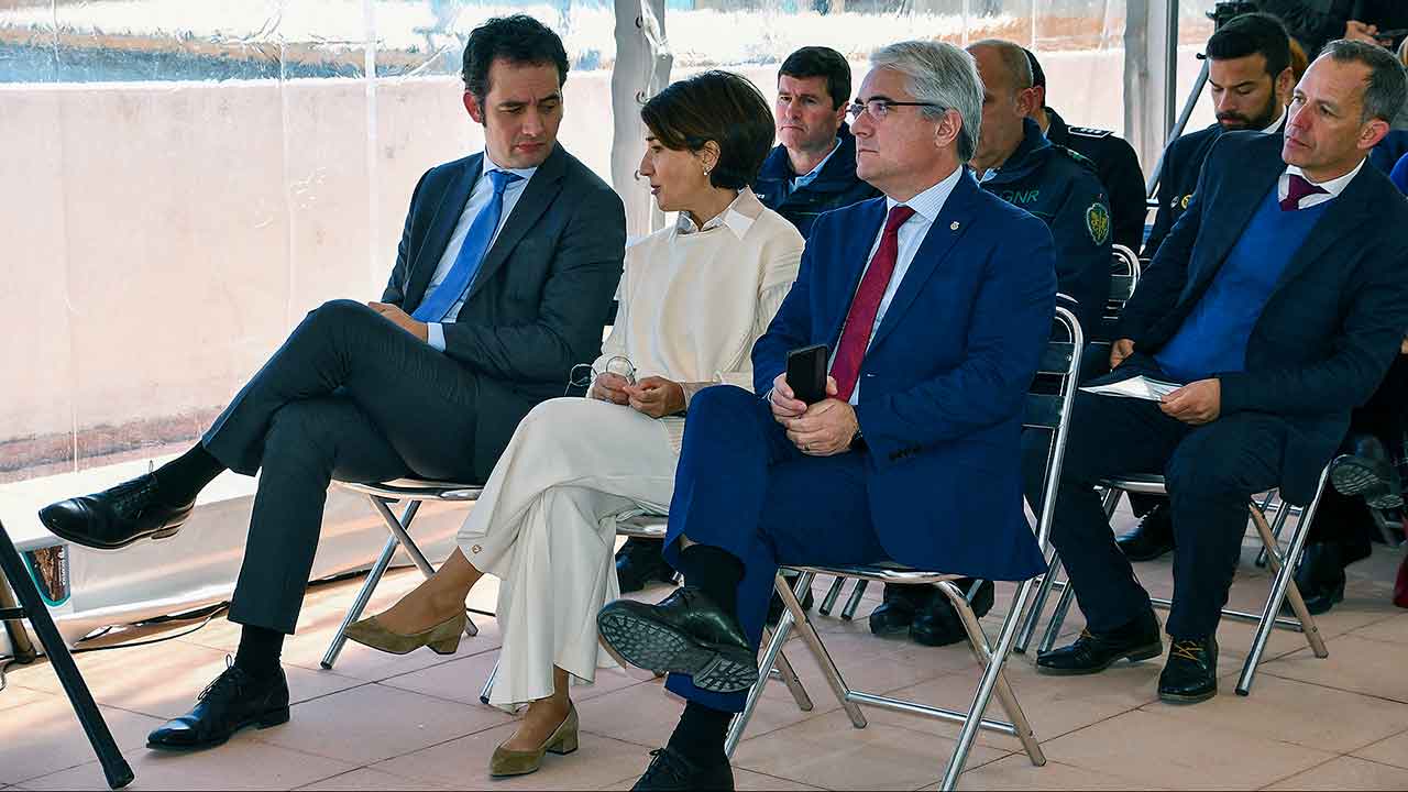Ministra da Agricultura, Maria do Céu Antunes, apresentou empreitada de reabilitação da marginal de Vila Real de Santo António (VRSA).