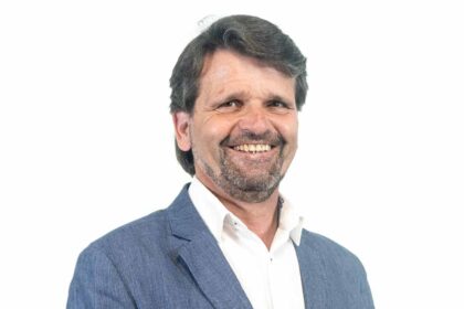 Mário Vieira, 53 anos, vereador e presidente da concelhia é o cabeça de lista à Câmara Municipal de Lagoa.