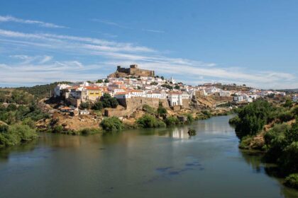 Decorreu no salão nobre da Câmara Municipal de Mértola, a primeira reunião de trabalho para o projeto da navegabilidade do Rio Guadiana no troço entre Pomarão e Mértola.