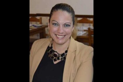 Milvia Gonçalves foi eleita presidente da Comissão Política de Sessão de Lagos, a primeira mulher a ocupar este cargo.