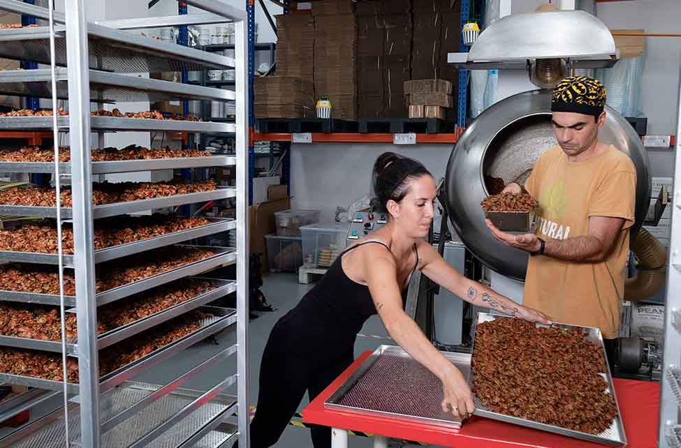 Com sede em Bela Salema, a «I´m Nat» nasceu para criar produtos proteicos, sem glúten, vegan, saudáveis e a partir de frutos secos.