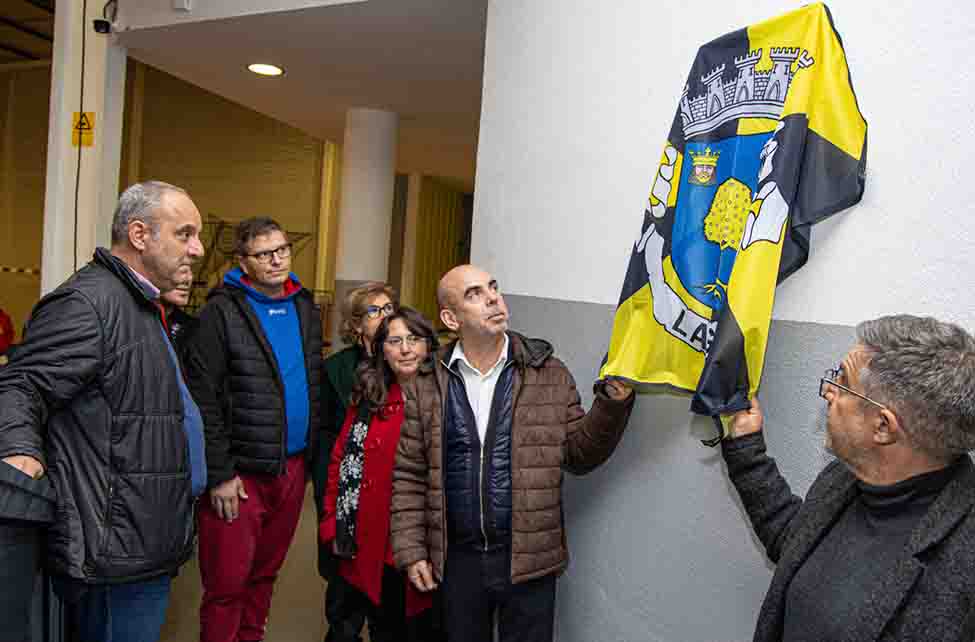 Todos os equipamentos da Nave Desportiva de Ferragudo passam agora a estar certificados pela Federação Internacional de Basquetebol.