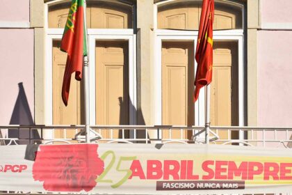 O Partido Comunista Português (PCP) realiza um conjunto de ações por todo o país ao longo da próxima semana, assinalando a sua «história heróica» de 100 anos de luta e afirmando hoje o seu projeto de futuro.