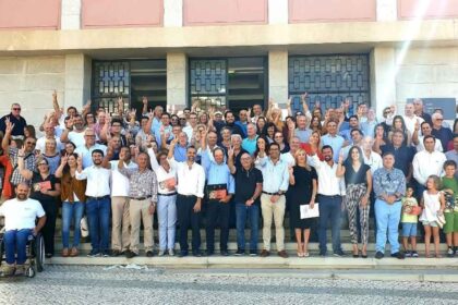 150 pessoas testemunharam a entrega da lista do PSD pelo Algarve