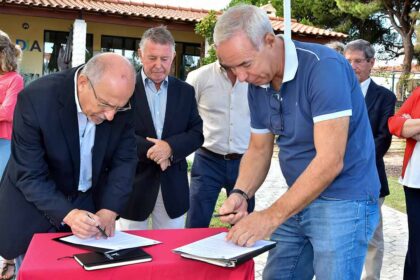 Obra de ampliação da sede da Associação de Doentes de Parkinson e Alzheimer vai melhorar apoio prestado aos utentes em Loulé.