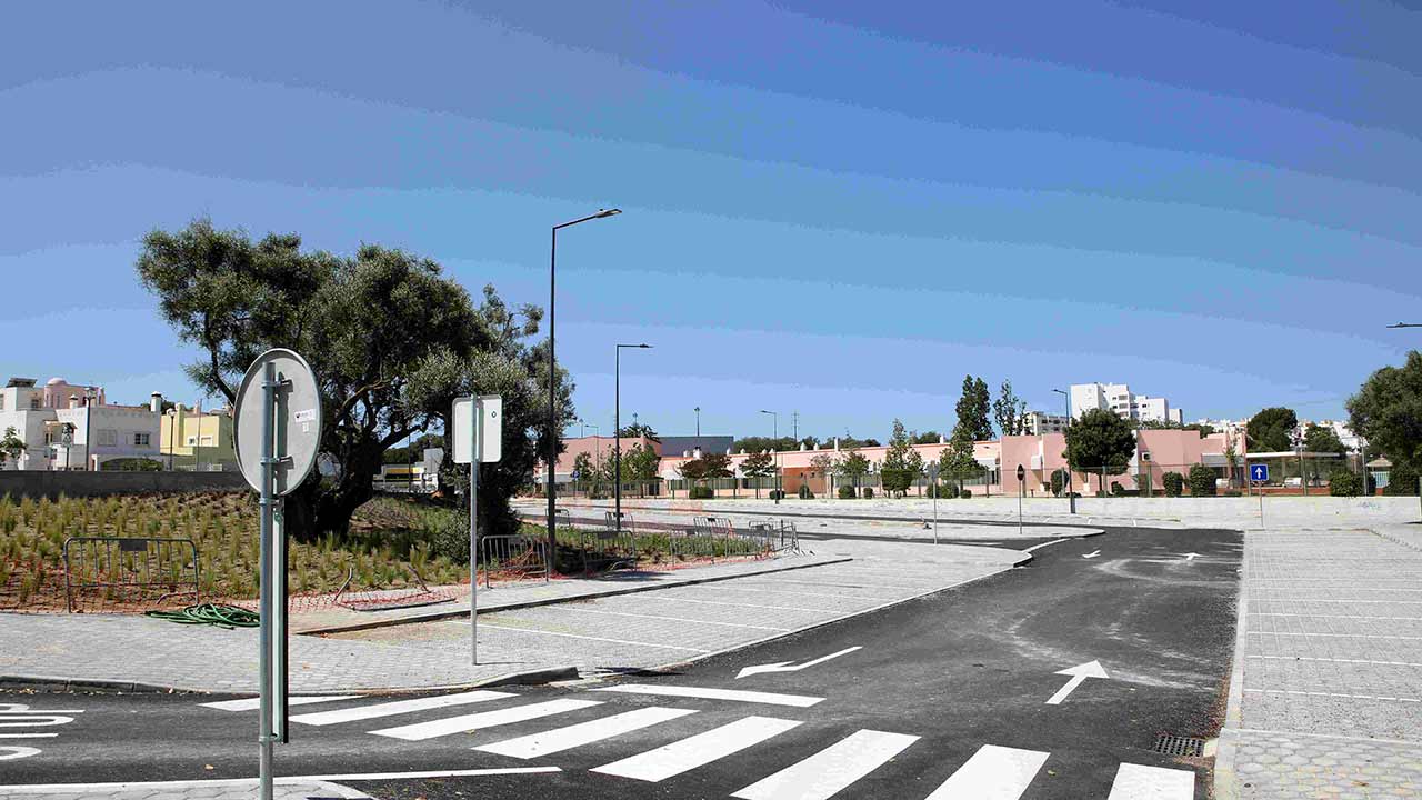 Câmara de Portimão dá nome da Professora Paula Teixeira a novo parque na Pedra Mourinha. Inauguração é na tarde de dia 14 de setembro.