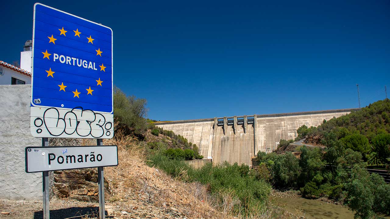 Deputados do PSD Algarve exigem-se «resultados concretos» no combate à seca numa altura em que se vive a pior seca do século.