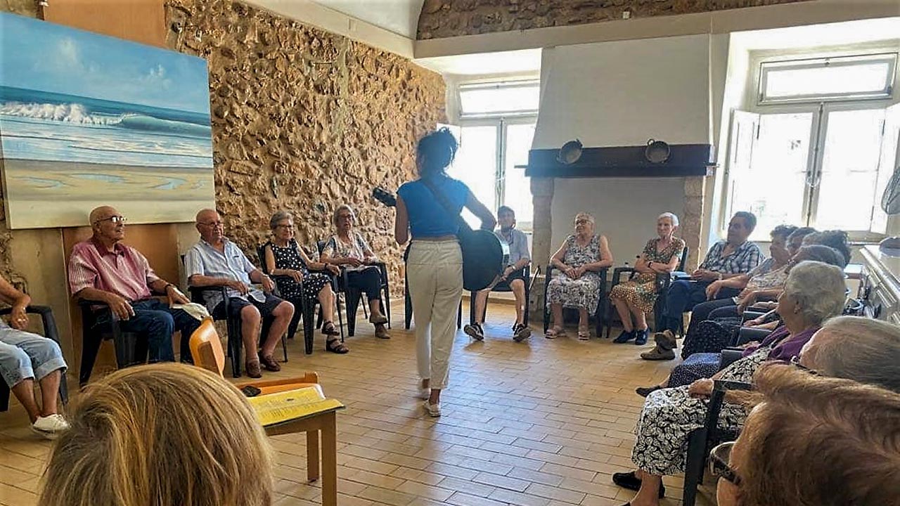 Portimão de braços abertos para apoiar os doentes de Alzheimer e seus familiares com o Café Memória e Musical(mente).