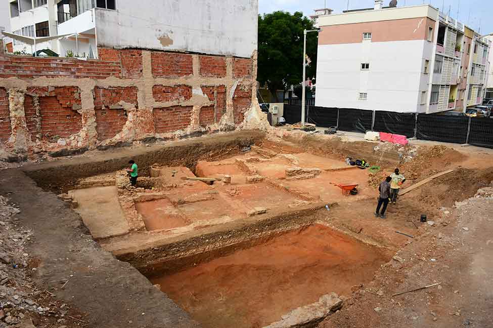 Salga Romana esteve soterrada desde finais dos séculos IV a V, à época numa zona ribeirinha junto à Ria Formosa, que se manteve à margem do principal núcleo urbano de Faro, durante séculos.