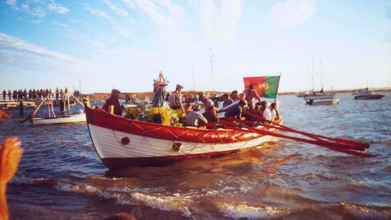 Inauguração do Centro Interpretativo do Salva-vidas de Alvor tem início com um espetáculo comunitário, no sábado, 16 de dezembro.