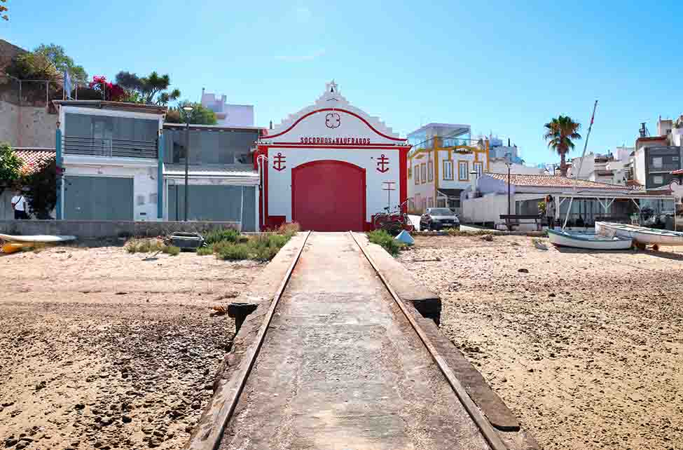 No âmbito da inauguração do futuro Centro Interpretativo do Salva-vidas de Alvor, este espetáculo apresenta-se no dia 27 de outubro.