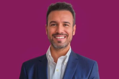 Os últimos meses foram pródigos em tentativas de reorganizar o Serviço Nacional de Saúde (SNS), diz Carlos Gouveia Martins.