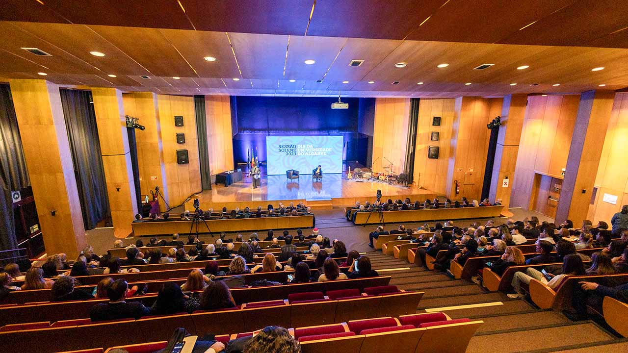 Paulo Águas, Reitor da Universidade do Algarve (UAlg) aponta preço do alojamento como travão à captação de estudantes.