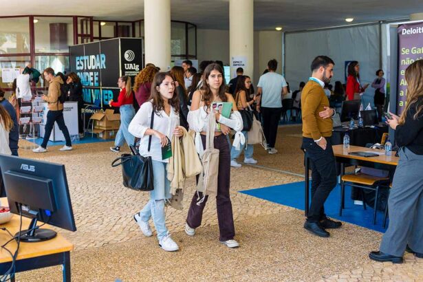 A Universidade do Algarve (UAlg) disponibiliza 1616 vagas para o Concurso Nacional de Acesso ao Ensino Superior de 2023.