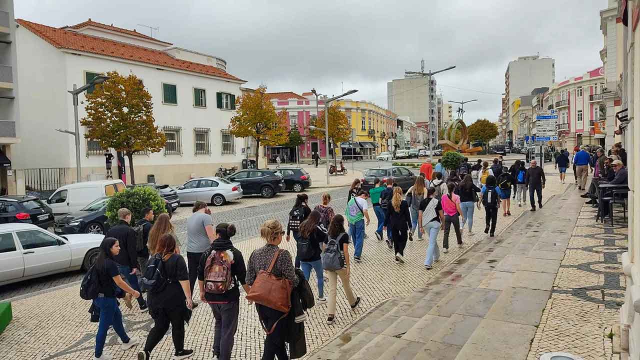 A Escola Profissional Cândido Guerreiro - Alte acolheu o projeto VIRAL no âmbito do ERASMUS+, de 24 a 26 de outubro.