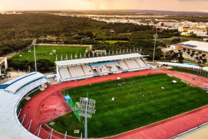 O Complexo Desportivo VRSA recebe, de 9 a 14 de novembro, o Torneio de Desenvolvimento de Futebol UEFA sub-19 no escalão feminino.