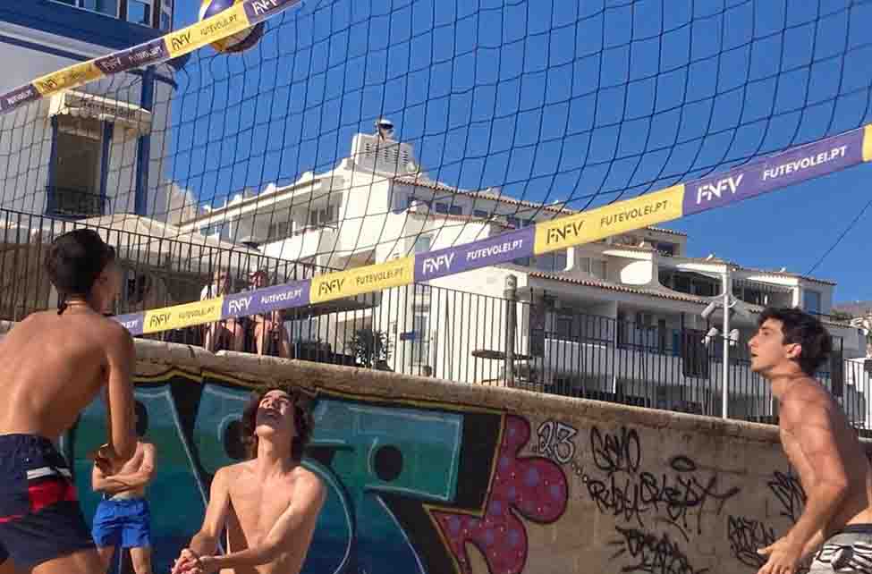 As finais de Voleibol de Praia e Futevólei do Verão Desportivo de Albufeira vão decorrer na Praia dos Pescadores, com os melhores atletas em competição.