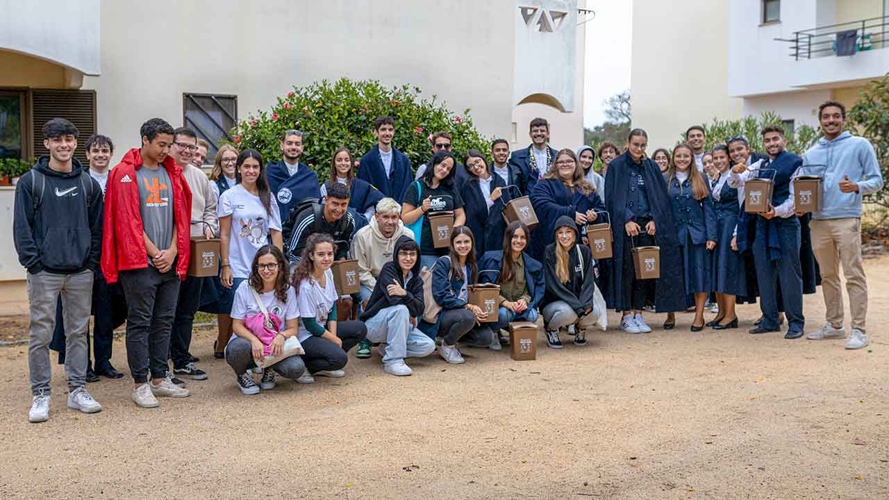 Alunos do ISMAT e do campus de Portimão da Universidade do Algarve (UAlg) participaram na atividade «Zero Desperdício».