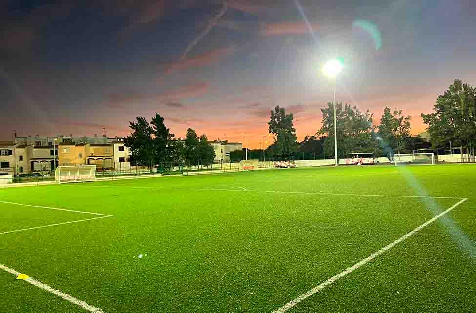 O município de Albufeira está a apostar em nova iluminação e obras de requalificação em vários equipamentos desportivos do concelho.