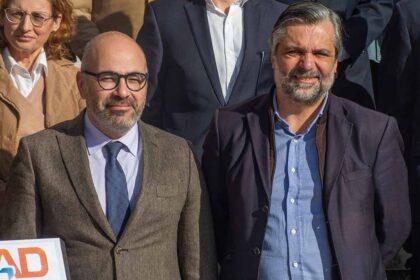 Aliança Democrática (AD) diz hoje que Pedro Nuno Santos, secretário-geral do Partido Socialista (PS), «não têm credibilidade para falar de portagens» depois de ter prometido, no domingo, a abolição nas ex-SCUT de todo o país, incluindo a Via do Infante (A22A.