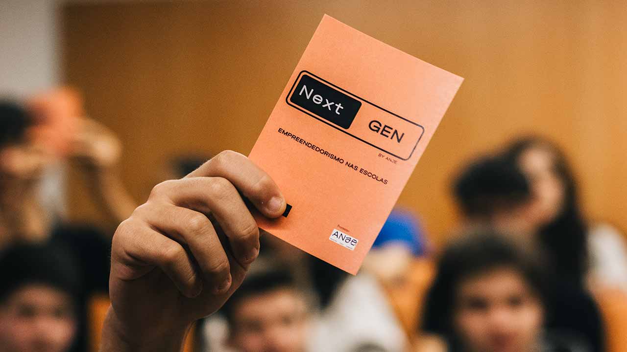 Programa de empreendedorismo e literacia financeira da Associação Nacional de Jovens Empresários (ANJE) e do Instituto Português do Desporto e Juventude (IPDJ) já arrancou e ambiciona atingir 300 mil jovens.
