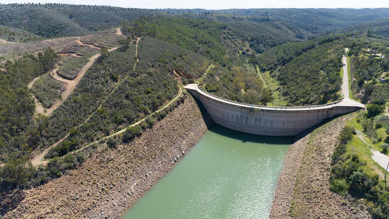 A Agência Portuguesa do Ambiente (APA) espera apresentar ainda este mês um plano de contingência para a seca no Algarve.