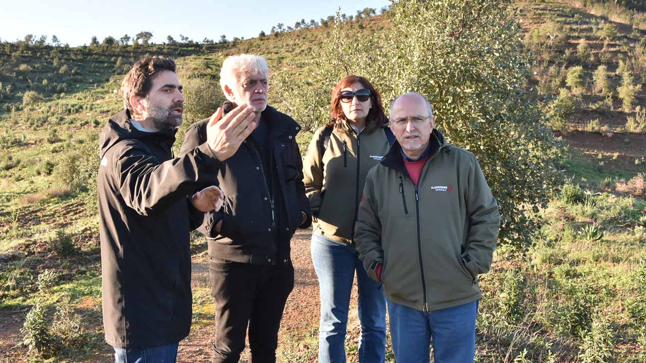 Guy Martini, presidente do Conselho dos Geoparques Mundiais da UNESCO, esteve em périplo pelos territórios do Aspirante Geoparque Algarvensis.