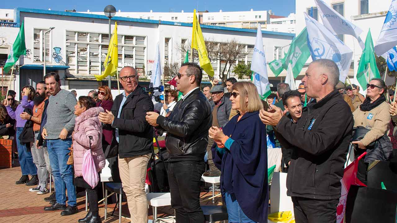 A CDU apresentou a lista de candidatos CDU às eleições para a Assembleia da República pelo círculo de Faro, no sábado, dia 20 de janeiro.