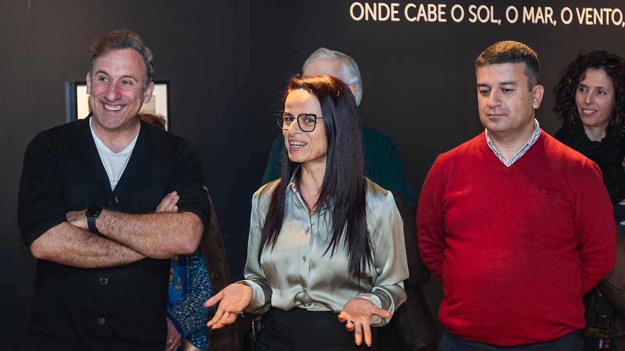 Já foi inaugurada a exposição pioneira, que transforma sal em arte, pelas mãos de Pedro Seromenho, na Casa do Sal, em Castro Marim.