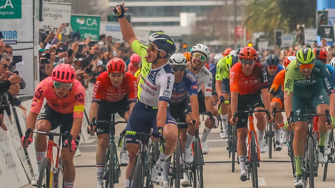 O belga Gerben Thijssen (Intermarché-Wanty) venceu hoje a primeira etapa da Volta ao Algarve, uma ligação de 200,8 quilómetros, entre Portimão e Lagos, que terminou com uma disputada ao sprint.