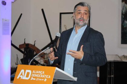 Cristóvão Norte, presidente do PSD Algarve, considerou ontem que o governo socialista «nivelou por baixo» ao longo dos últimos oito anos.